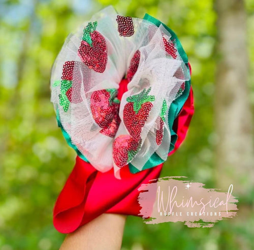 Berry ruffle   (Please add notes clip or wrap)