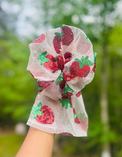 Berry Messy  (Please add notes clip or wrap)